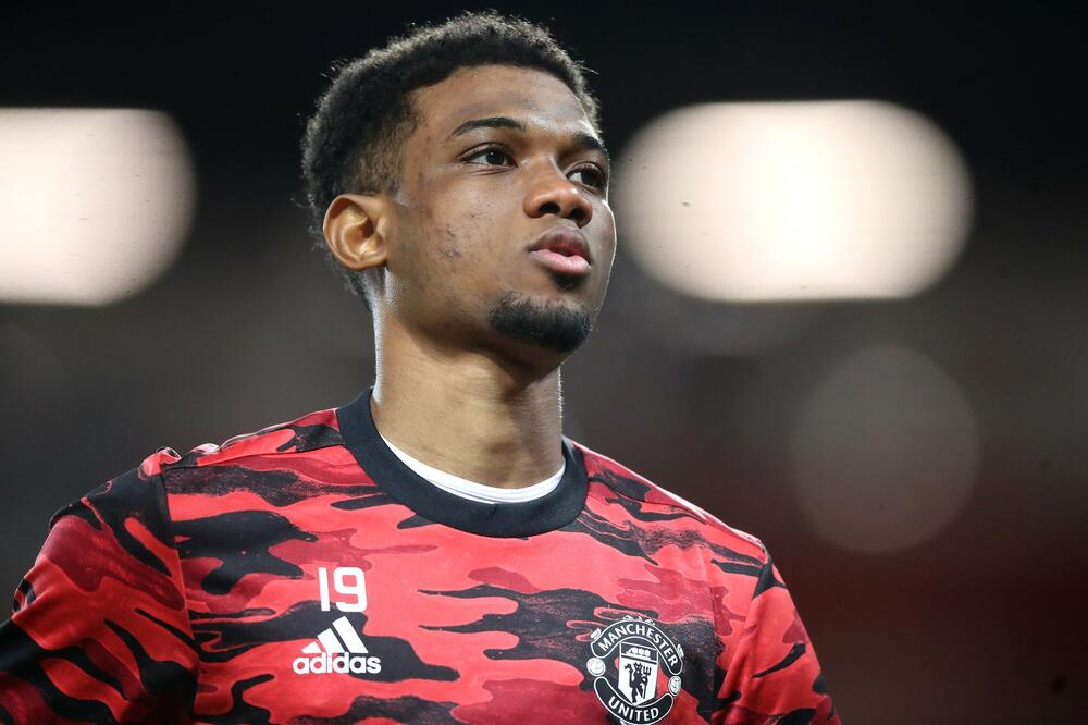 FUDBALER MANČESTERA POD ISTRAGOM: Stigao u Italiju kao žrtva trgovine ljudima!