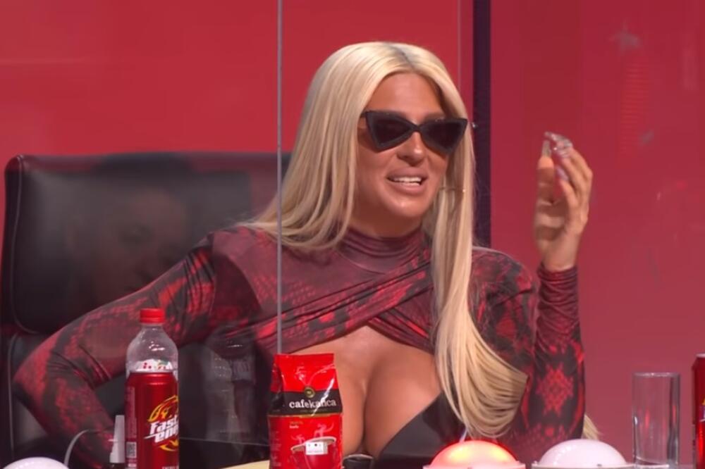 KARLEUŠA JE DANAS PERVERZNIJA NEGO IKAD: Objavila je nešto zbog čega smo čak i mi OSTALI ZATEČENI!