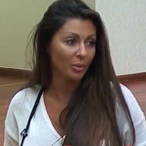 OD JAVNOG SVETA ODUSTALA, ALI OD LUKSUZA NI ZA ŽIVU GLAVU! Pitaju ko joj daje TOLIKU LOVU - ona uzvratila