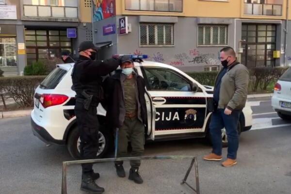PREDAT MUŠKARAC KOJI JE BACIO EKSPLOZIV I PUCAO NA POLICIJU: Potraga za bombašem uspešno privedena kraju!