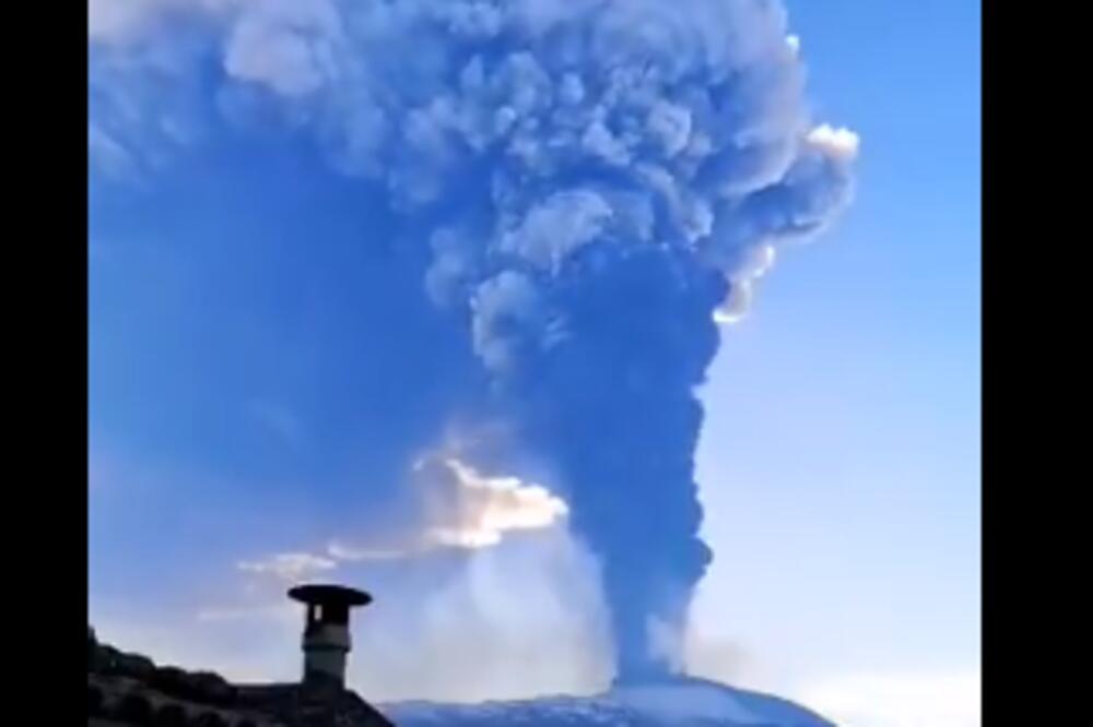 ERUPCIJA ETNE: Od gustog dima se ne vidi ništa, a tu nije KRAJ! (VIDEO)