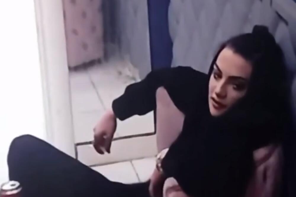 ŠOK! NEARTIKULISANA TARA SIMOV POMEŠALA LEKOVE ZA SMIRENJE I ALKOHOL: Uživo pričala o NABADANJU, potpuno se GUBILA!