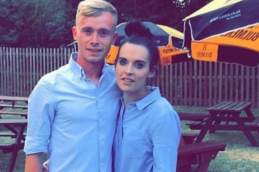 RODILA JE SINA, A NAKON PAR SATI, OTKRILA JE ISTINU: Kada je saznala šta joj je MAJKA radila, ODSEKLA SE! (FOTO)