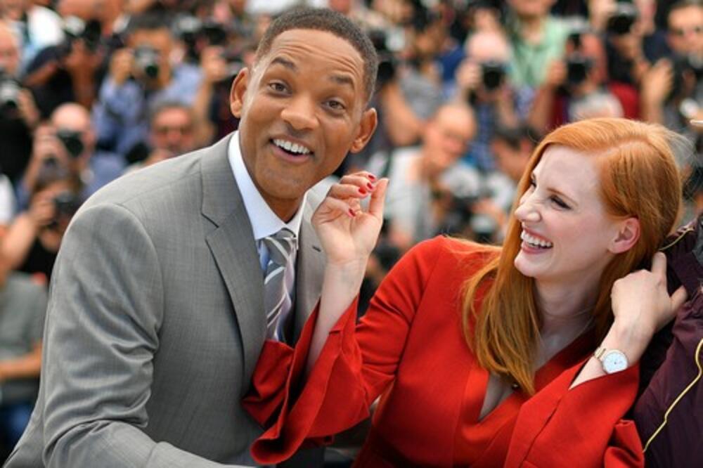 KANJE NIJE USPEO, ALI NA NJEGA SE VREDI KLADITI: Čuveni GLUMAC najavio da će se KANDIDOVATI za PREDSEDNIKA!