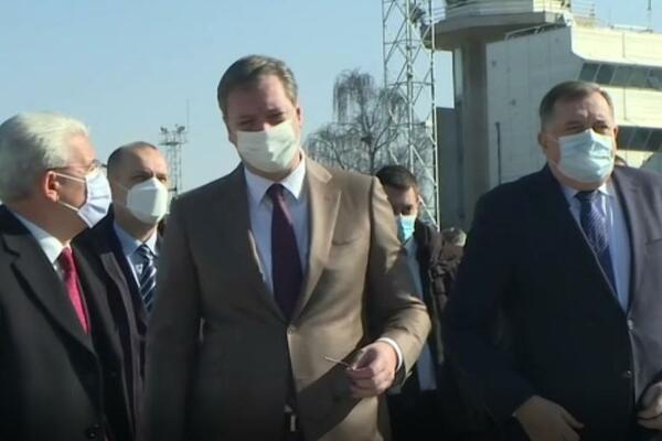 ALI DA JA NE NAGAĐAM... Vučić odgovorio na pitanje koje je zanimalo sve građane!