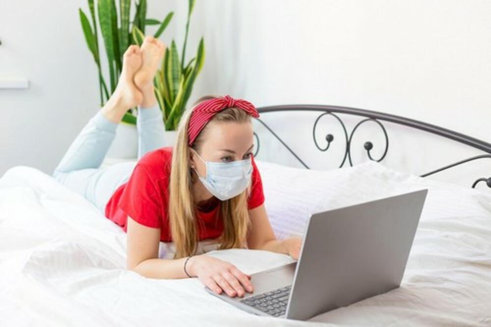 Koje PROMENE se dešavaju u našem telu posle GODINU DANA rada od kuće?