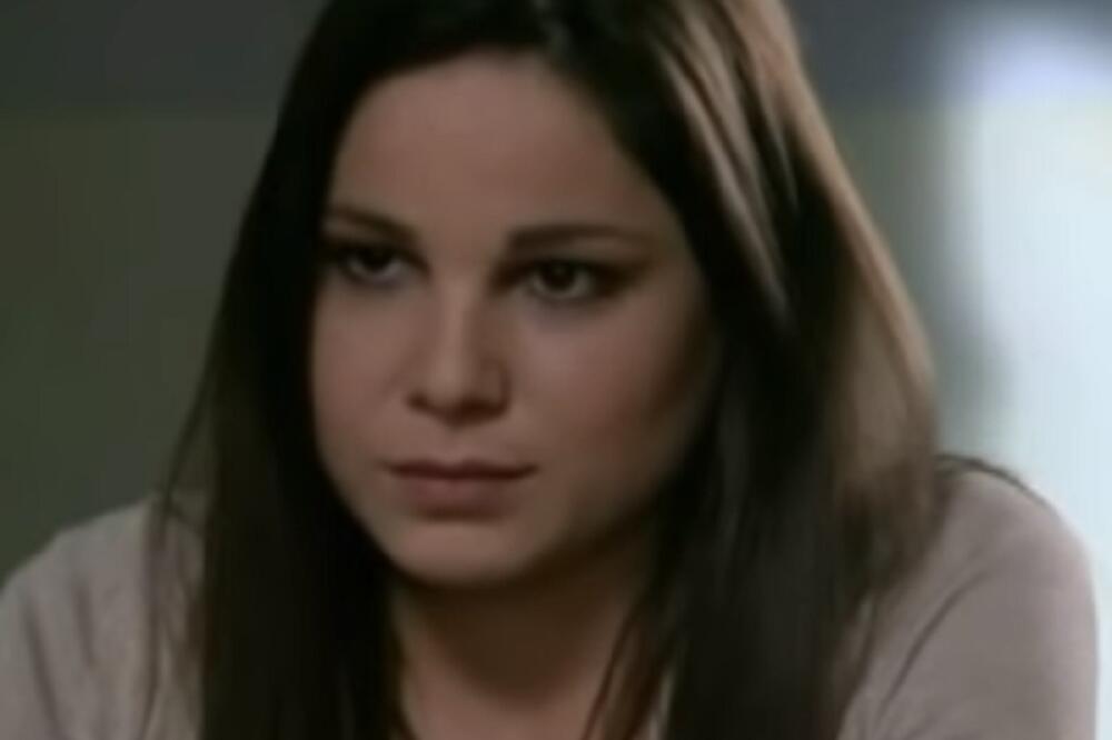 SRPSKA GLUMICA U ODNOSU SA PRODUCENTOM SERIJE NA NAJČUDNIJEM MESTU: "Počelo je u liftu"