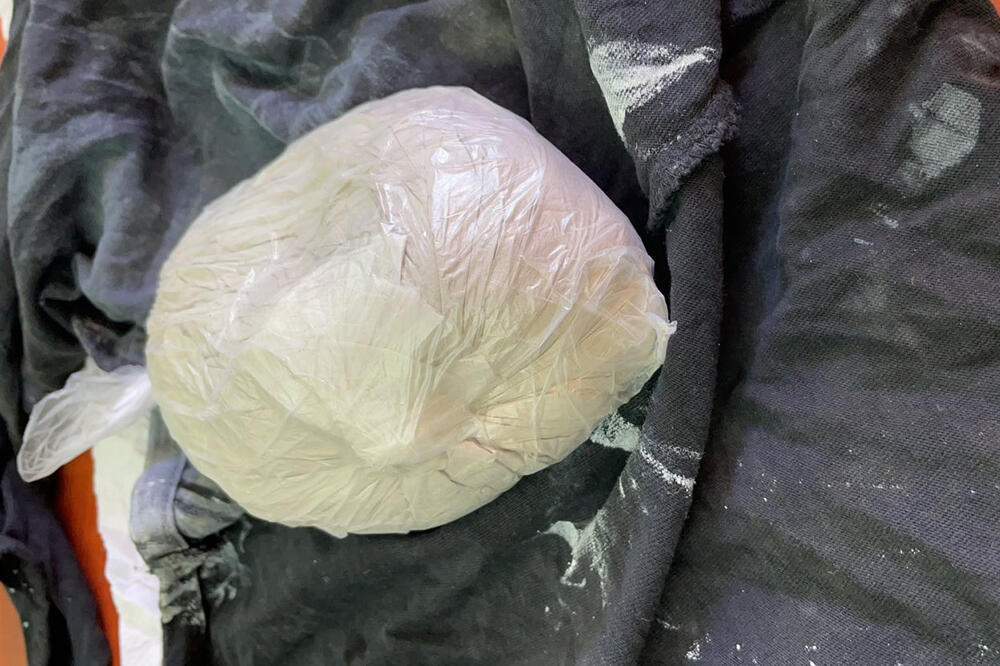 NASRED OMLADINSKIH BRIGADA ZAPLENJENA VELIKA KOLIČINA HEROINA! Policija uhapsila trojicu dilera