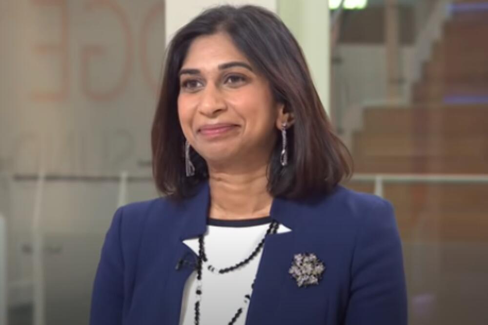 PRVI PUT U ISTORIJI: U Velikoj Britaniji zvaničnica vlade uradila nešto što niko nikada nije