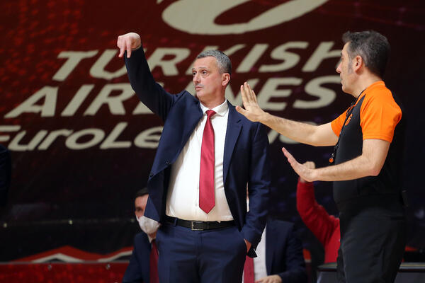 RADONJIĆ NAKON JOŠ JEDNOG PORAZA: Pravimo greške, mnogo će vremena proći da svi budemo kompletni!