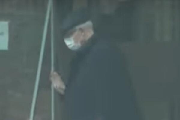 OTKRIVENA MAŠINA DOKTORA KONA, A I DA LI ŽIVI U BEOGRADU NA VODI! Šta vozi i kuda se kreće, isplivao snimak