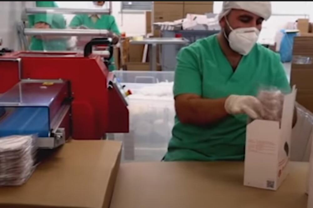 SKANDAL U AUSTRIJI: Prepakivali kineske maske pa ih prodavali kao domaće, otkriveno 45 radnika na crno! (VIDEO)