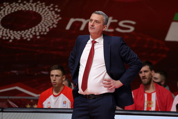 RADONJIĆEVA ŽELJA PRED OLIMPIJAKOS: Nadam se samo da ćemo moći da koristimo još ponekog igrača...