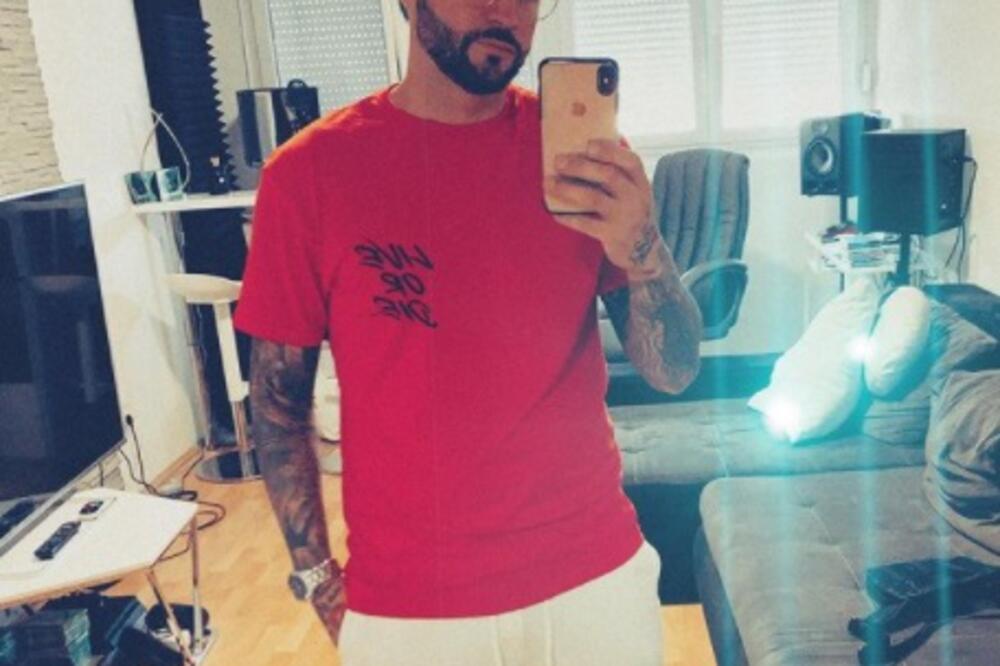 ŠA GRCA U SUZAMA, PREPLAKAO ČITAVO JUTRO ZBOG NJE: Ja je obožavam, ja ću da UMREM! (VIDEO)