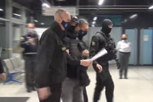 ČLANOVI GRUPE DARKA ELEZA PRIVEDENI: Miloš Obradov i Nedeljko Lizdek uhapšeni zbog ubistva sarajevskih policajaca!