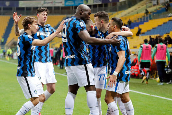 POZNATI TERMINI: Inter i Juventus igraju u isto vreme