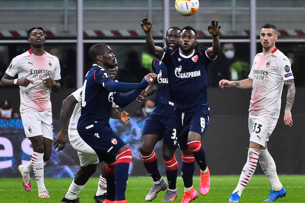 URNEBESNI "KOMENTAR" MEČA MILAN - ZVEZDA ODUŠEVIO NAVIJAČE: Dajte još ovoga! (VIDEO)