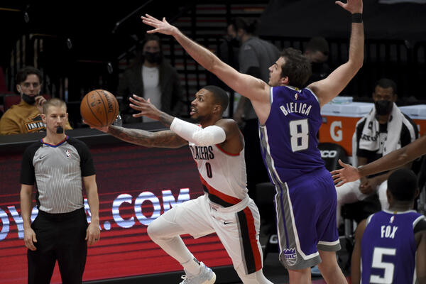 BJELICA ZAMALO DO DABL-DABLA, PORTLAND I LILARD PREJAKI! Finiks ne staje, razbili i Golden stejt! (VIDEO)