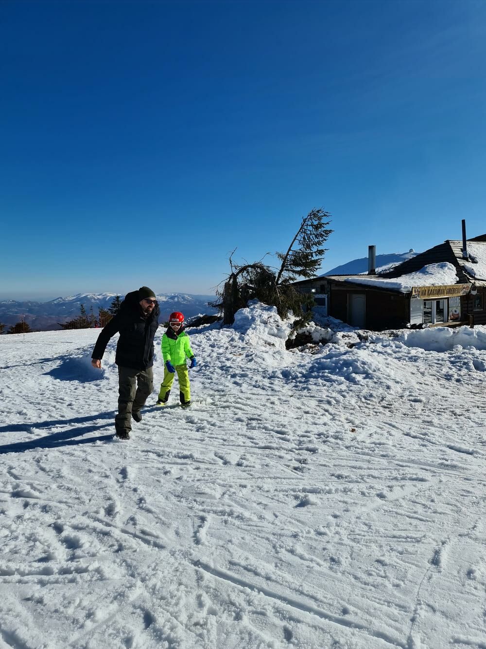 Ognjen Amidžić sa sinom