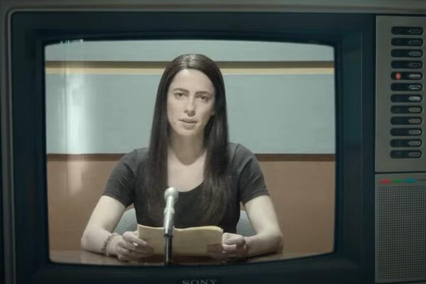 KRISTINA SE UBILA DOK JE VODILA VESTI: Izvadila pištolj i pucala sebi u glavu! SCENE KOJE I DALJE PROGANJAJU