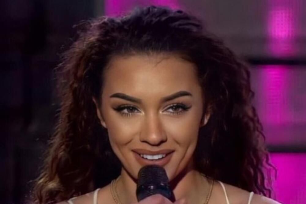 PAULA HUBLIN ODIŠE EGZOTIČNOM LEPOTOM I URBANIM IZGLEDOM, A NJENA SESTRA JE BOMBA: Neverovatne su obe, FASCINANTNO!