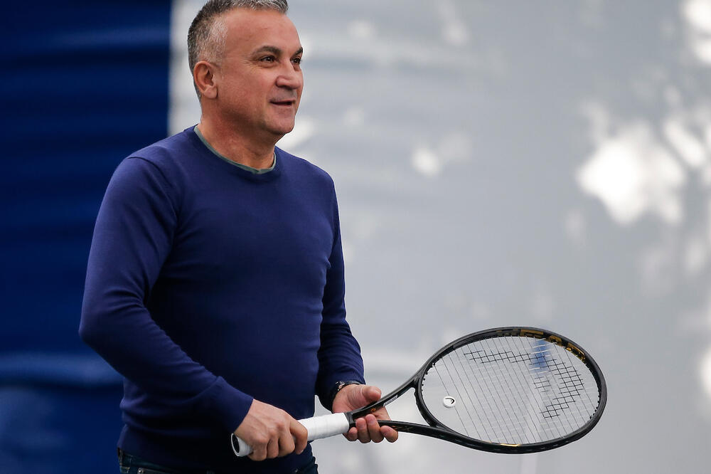 KO NE MISLI DA JE NOVAK NAJBOLJI NEKA OSTANE U BLATU: Srđan Đoković upozorava da nestajemo kao narod!