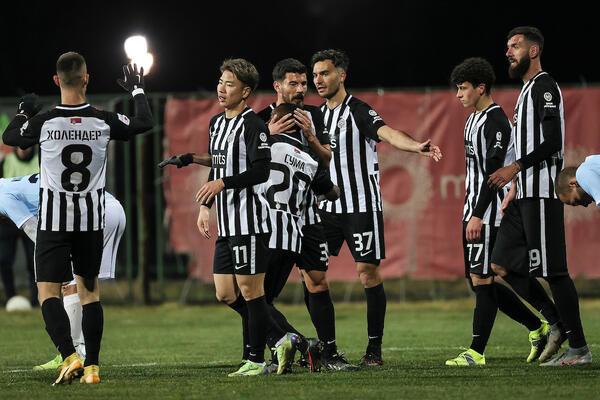 PETARDA PARTIZANA NA BANJICI! Crno-beli ubedljivi protiv hrabrog Rada, i nastavili niz pobeda