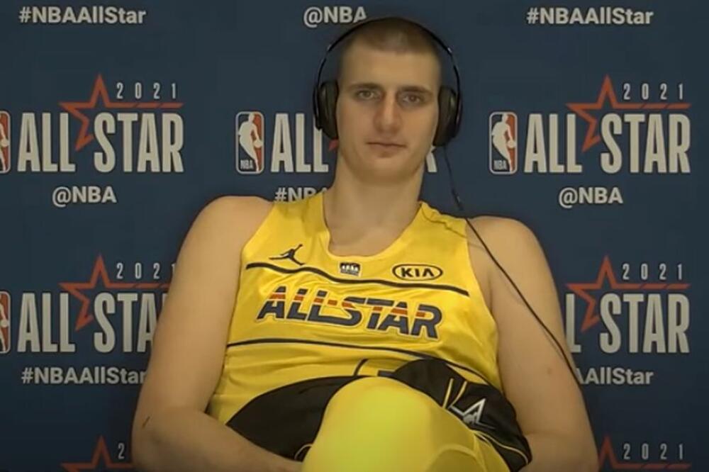 TUŽAN SAM JER NISAM JEO DOVOLJNO BRZE HRANE! Jokić u svom stilu, jednom izjavom oduševio navijače Denvera (VIDEO)