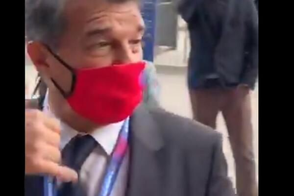 JAVI MI SE KAD NAPUNIŠ 18! Novi predsednik Barse dobacio devojci na ulici, ali ovo je prava istina zbog čega!