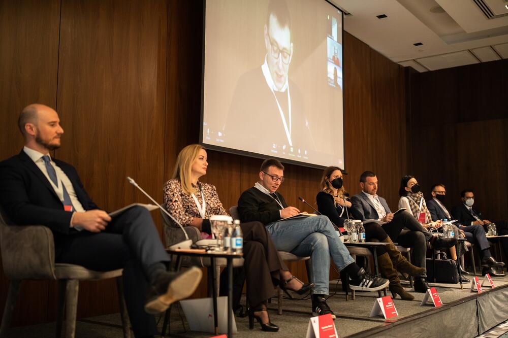 ČLANOVI REGIONALNE AKADEMIJE ZA RAZVOJ DEMOKRATIJE: Zemlje regiona treba da razmenjuju iskustva i rešavaju probleme