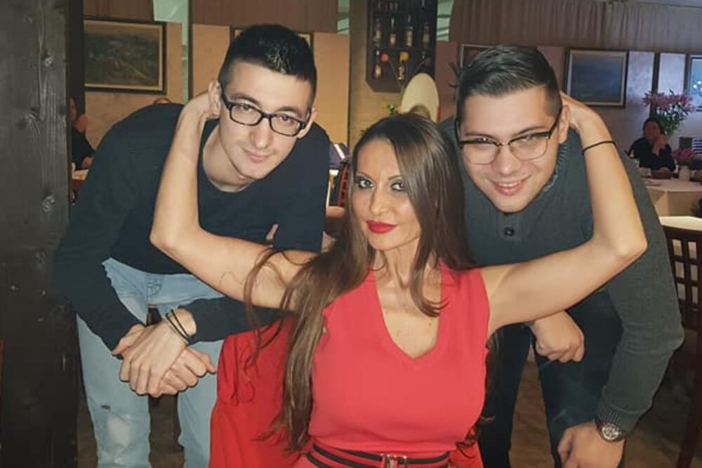 "U krevetu nije mogao da...": Najpoznatija striptizeta hoće da se zamonaši, a nekad je ovo radila tokom odnosa