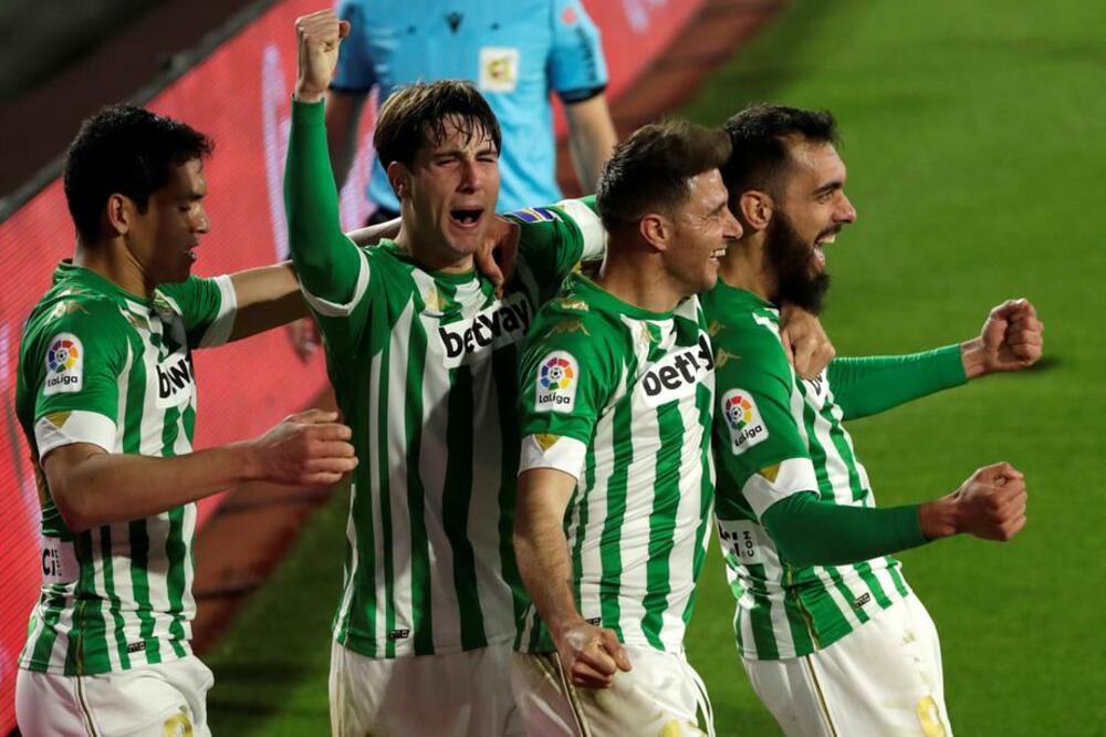 ALAVES ISPUSTIO 2:0, PREOKRET BETISA U POSLEDNJIH 10 MINUTA: Zeleno-beli bliži Evropi, gosti Segundi! (VIDEO)