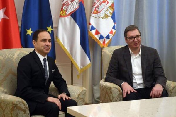 VUČIĆ SA TURSKIM AMBASADOROM: Podrška stabilnosti celog regiona, trgovinska razmena udvostručena!