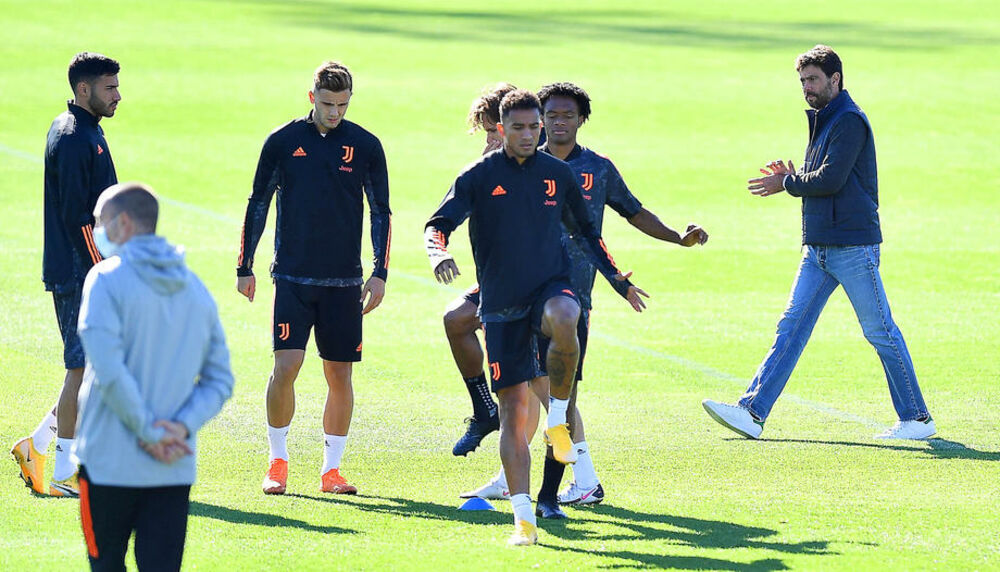 Andrea Anjeli, FK Juventus