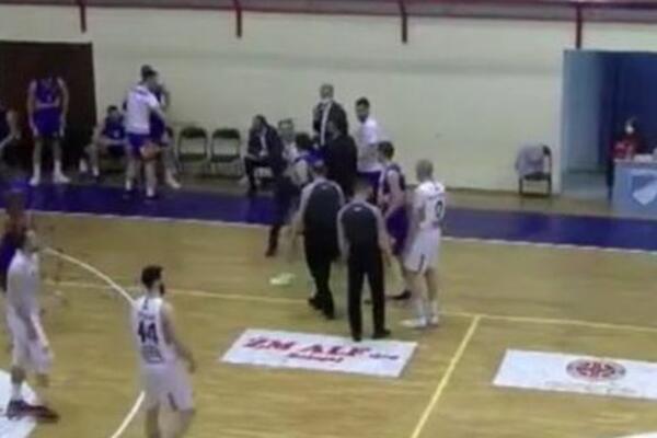 VELIKI SKANDAL U SRPSKOJ KOŠARCI: Trener Zlatibora zbog obračuna sa sudijom mora da plati 174.000 dinara!