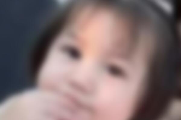 RODITELJI UHAPŠENI ZBOG SUMNJE DA SU UBILI ĆERKU (3): Devojčica imala dve VELIKE IGLE zabodene u SRCE I PLUĆA!