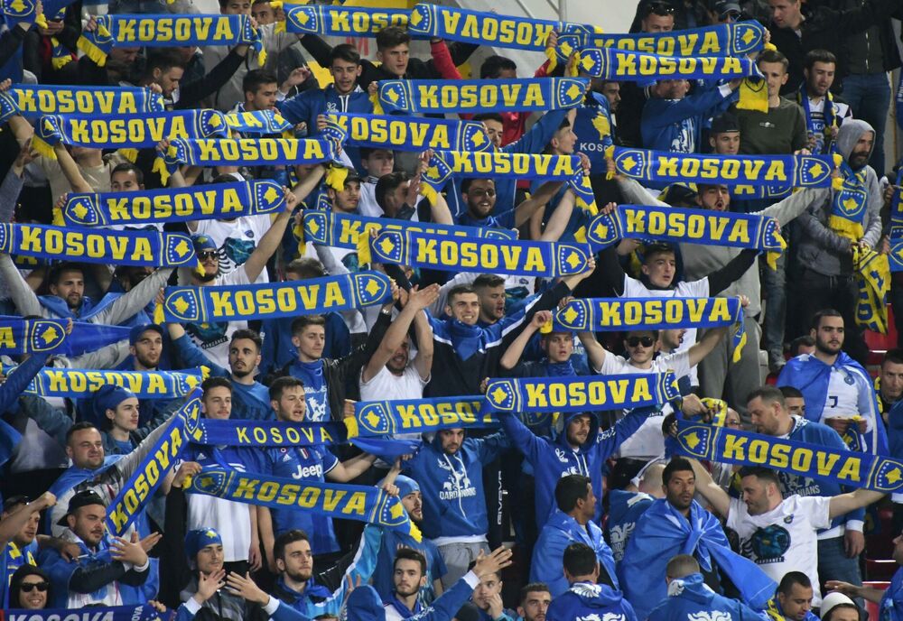 Navijači Kosova