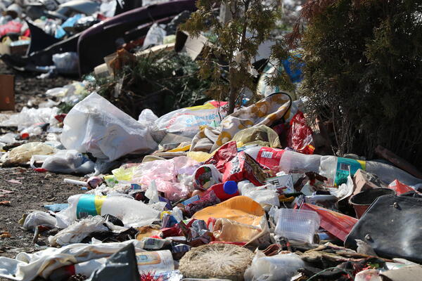 UKLONJENA DEPONIJA KOD BENZINSKE PUMPE ''ZMAJ'': Brza intervencija nadležnih