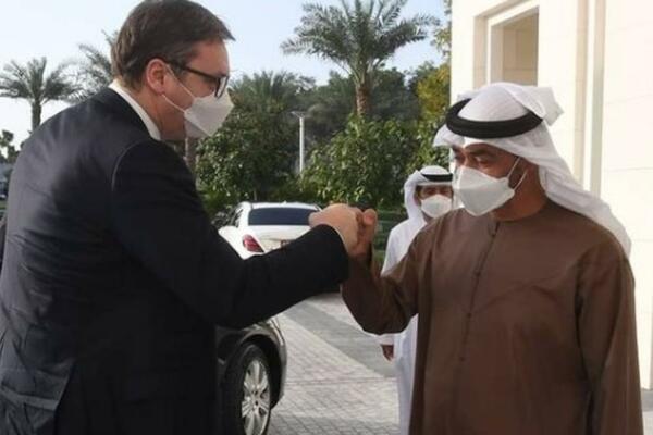 ZADOVOLJSTVO MI JE ŠTO SAM SREO SVOG PRIJATELJA ALEKSANDRA VUČIĆA: Šeik Bin Zajed posle važnih razgovora