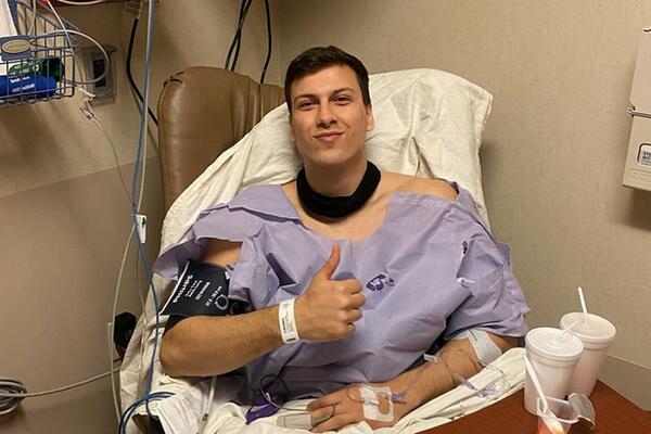 DRAGA KOŠARKO, NEDOSTAJAĆEŠ MI... Najveći crnogorski talenat se javio iz bolnice posle teške povrede i operacije!