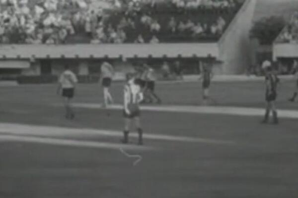 PROCUREO SNIMAK PARTIZANA IZ ARGENTINE: Crno-beli na turneji daleke 1954. godine!