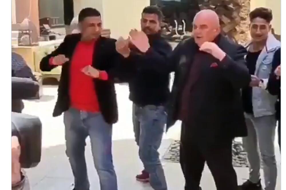 NEMA DALJE, PALMA UČI EGIPĆANE KAKO DA BOKSUJU: Ovaj do njega je POBEDIO! (VIDEO)