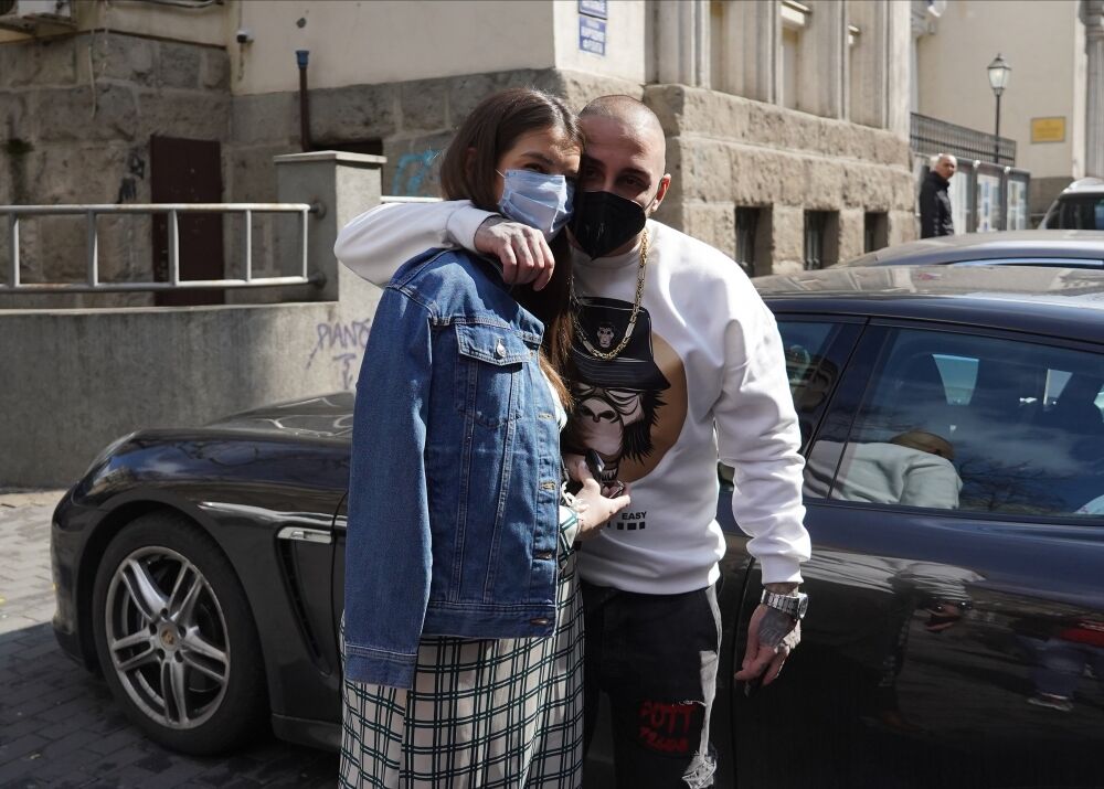 Vuk Mob, Olivera Konatar