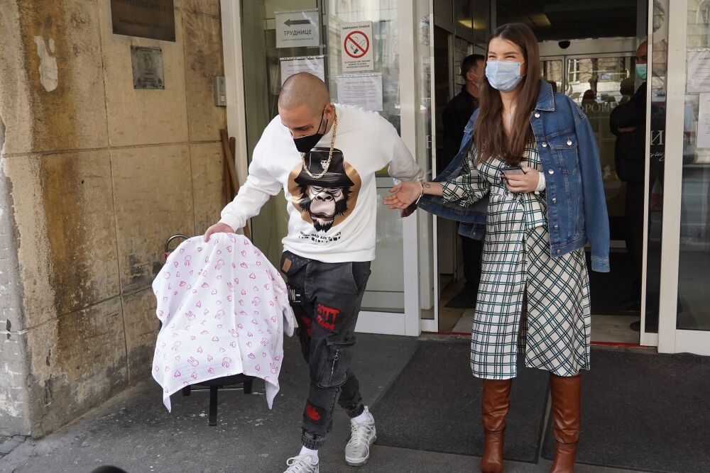 Počeo da s ekontroliše kada je upoznao Oliveru