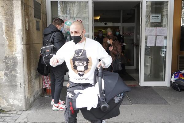 NE MOŽE DA DOĐE SEBI OD SREĆE! PONOSNI TATA VUK MOB ISKRENO O PRVIM BEBINIM DANIMA: "Sebi sam na POSLEDNJEM mestu"!