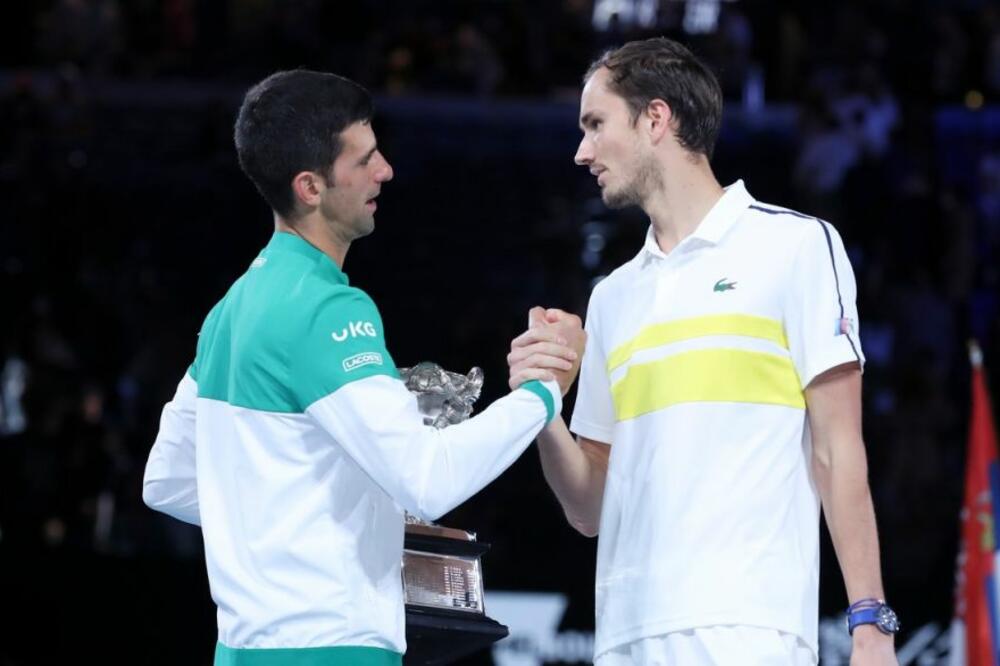 AKO ŽELI DA BUDE SVETSKI BROJ 1, OVAKVE STVARI NE SME DA DOPUŠTA: Medvedev POČIŠĆEN