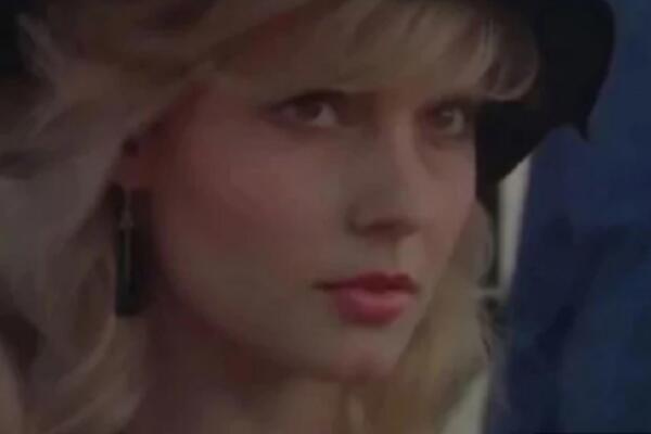 SCENU U JEZERU GLEDALA JE CELA JUGOSLAVIJA: Skidala se gola,pobegla u Ameriku i danas se bavi potpuno drugim poslom