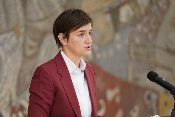 HITNO, VANREDNA KONFERENCIJA ZA NOVINARE U 14 SATI: Ana Brnabić imala konsultacije, tema je KLJUČNA