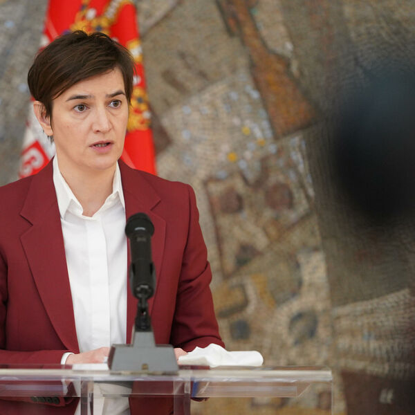 NAKON VESTI DA SE KRIZNI ŠTAB SASTAJE U 16H, OGLASILA SE ANA BRNABIĆ: Rekla je u 1 rečenici šta nam SLEDI!