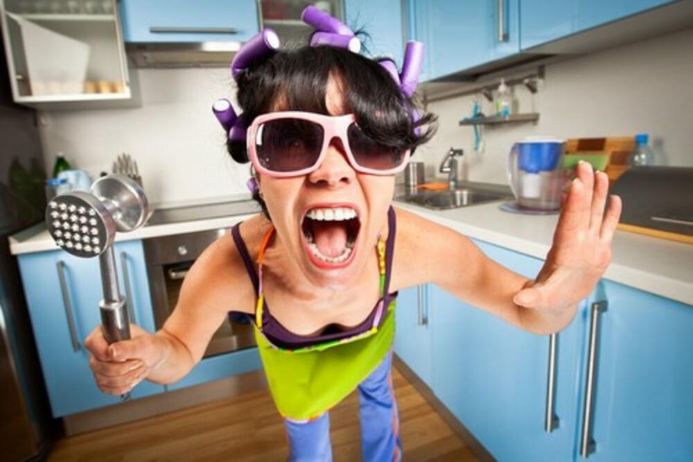 Stručnjaci objasnili na koji način ŽENE skraćuju život MUŠKARCIMA - ubija ih konstantan STRES!